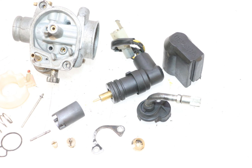 photo de CARBURATORE PIAGGIO VESPA LX 2T 50 (2005 - 2013) - Zoom sui componenti