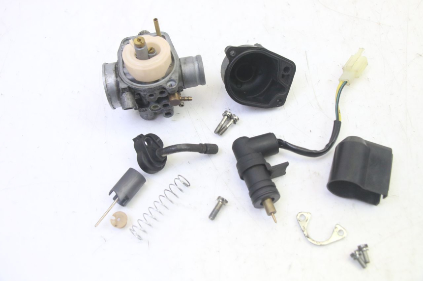 photo de CARBURATORE PIAGGIO VESPA S 2T 50 (2007 - 2014) - Stato della superficie e materiale