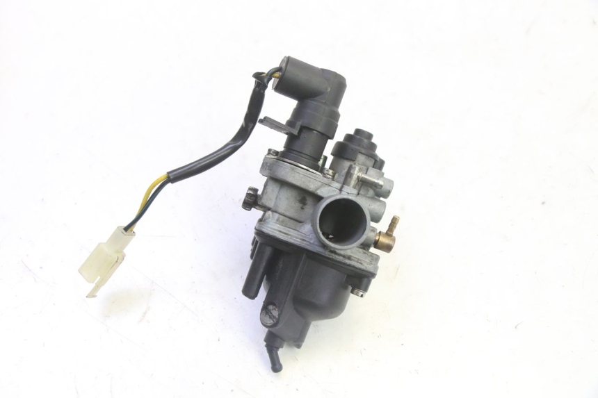 photo de CARBURATORE PEUGEOT VIVACITY NEW 2T 50 (2008 - 2017) - Altra angolazione