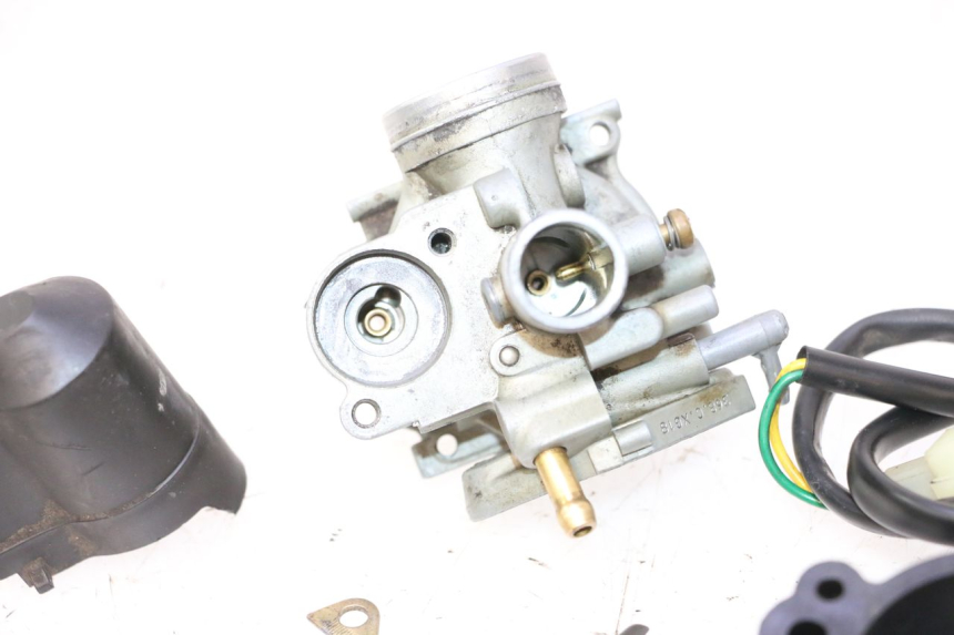 photo de CARBURATORE PEUGEOT VIVACITY 50 (2004 - 2009) - Caratteristiche distintive