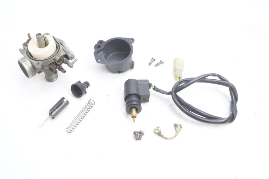 photo de CARBURATORE PEUGEOT VIVACITY 50 (2004 - 2009) - Stato della superficie e materiale