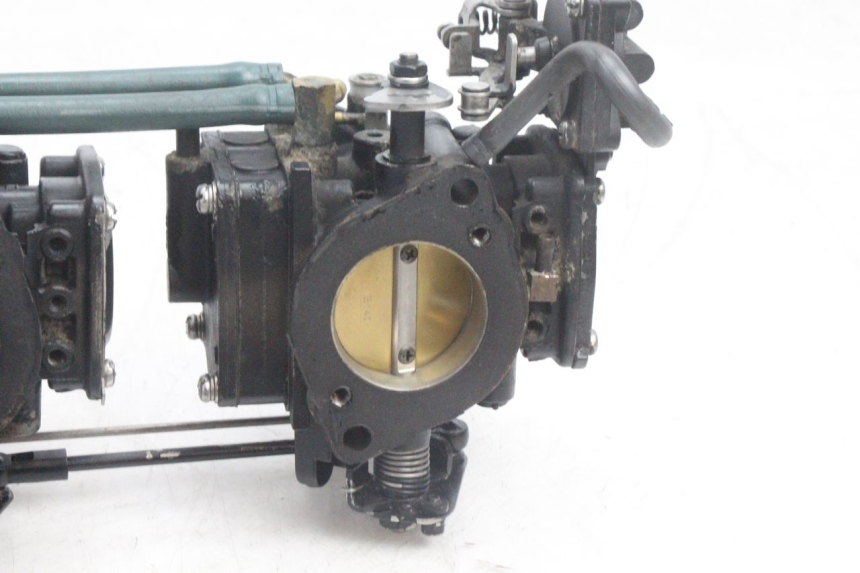 photo de CARBURATORE YAMAHA WAVE RUNNER GP R 1200 (2000 - 2003) - Dettaglio del componente