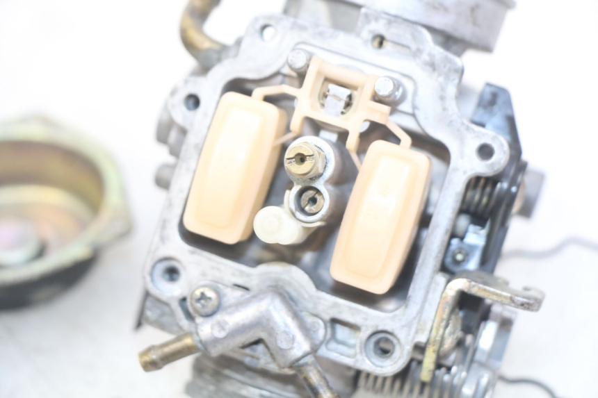 photo de CARBURATORE PIAGGIO X8 125 (2004 - 2007) - Ispezione visiva dettagliata