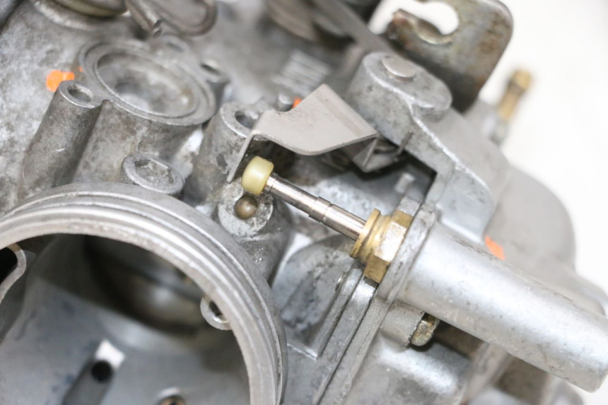 photo de CARBURATORE PIAGGIO X8 125 (2004 - 2007) - Zoom sullo stato d'uso