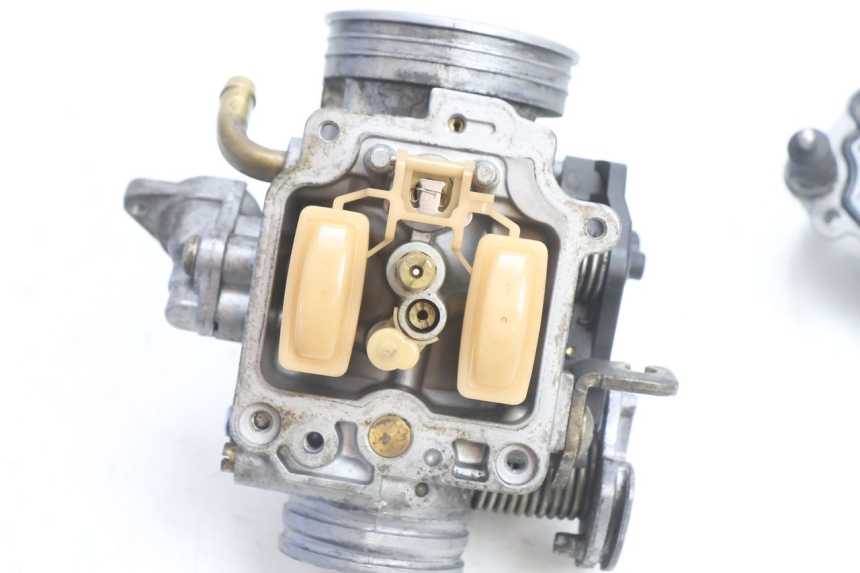 photo de CARBURATORE PIAGGIO X9 AMALFI 180 (2000 - 2003) - Caratteristiche distintive