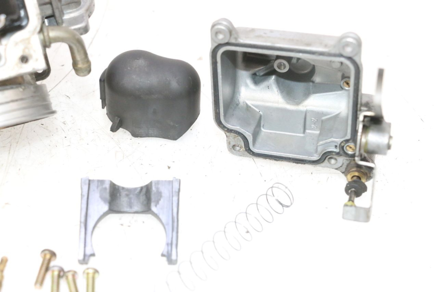 photo de CARBURATORE PIAGGIO X9 EVOLUTION 125 (2003 - 2007) - Altra angolazione
