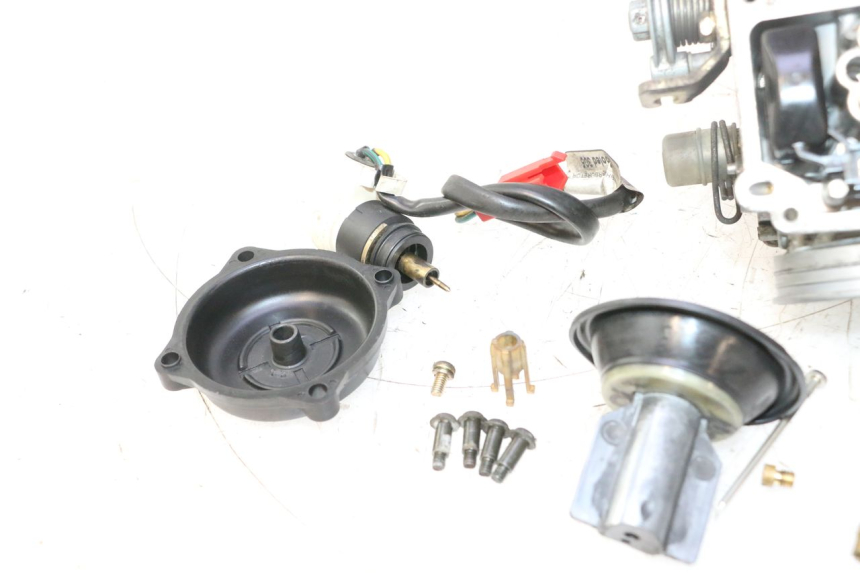 photo de CARBURATORE PIAGGIO X9 EVOLUTION 125 (2003 - 2007) - Vista d'insieme del prodotto