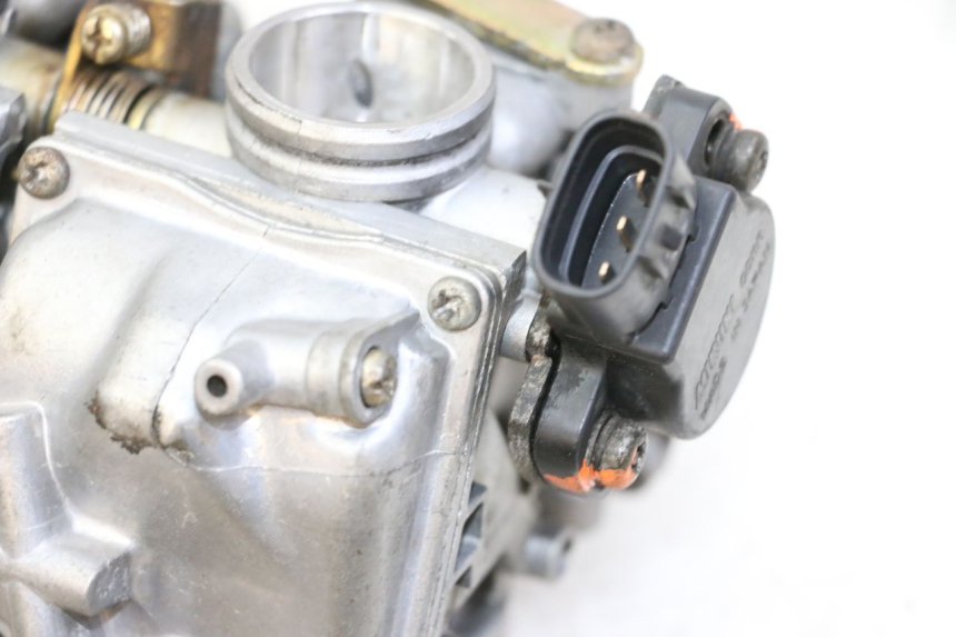 photo de CARBURATORE YAMAHA XJN DIVERSION 600 (2000 - 2003) - Altra vista dell'articolo