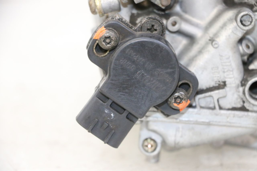 photo de CARBURATORE YAMAHA XJN DIVERSION 600 (2000 - 2003) - Zoom sui componenti