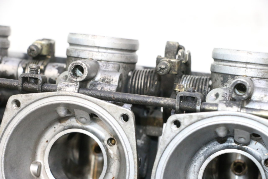 photo de CARBURATORE YAMAHA XJR 1300 (1998 - 2002) - Ispezione visiva dettagliata