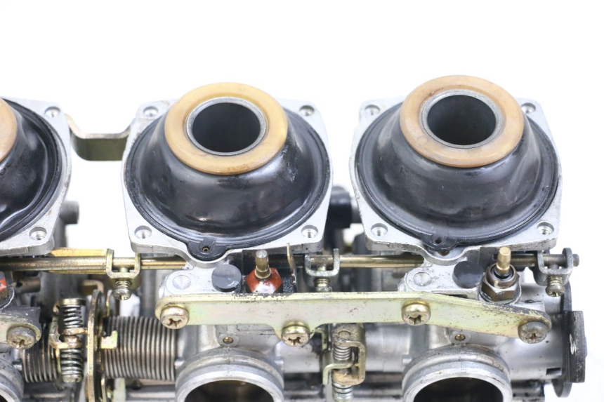 photo de CARBURATORE YAMAHA XJS DIVERSION 600 (1997 - 1999) - Angolazione alternativa