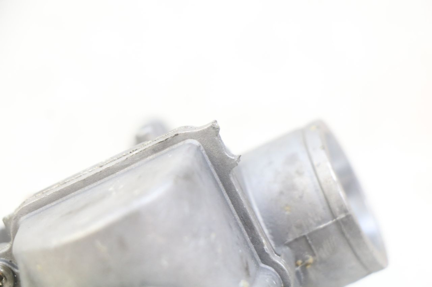 photo de CARBURATORE PEUGEOT XP6 50 (1997 - 2003) - Stato della superficie e materiale