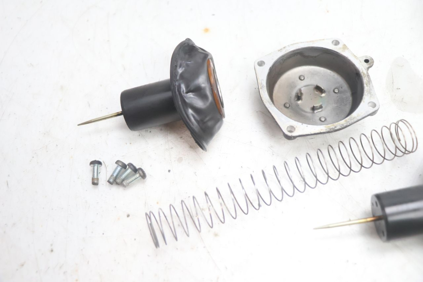photo de CARBURATORE YAMAHA XV VIRAGO 535 (1988 - 2004) - Ispezione visiva dettagliata