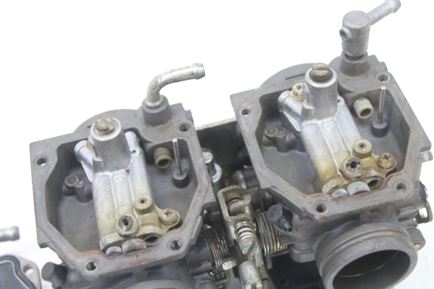 photo de CARBURATORE YAMAHA XV VIRAGO 535 (1988 - 2004) - Primo piano ad alta risoluzione