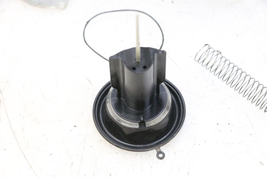 photo de CARBURATORE YAMAHA YFM R RAPTOR 250 (2008 - 2014) - Ispezione visiva dettagliata