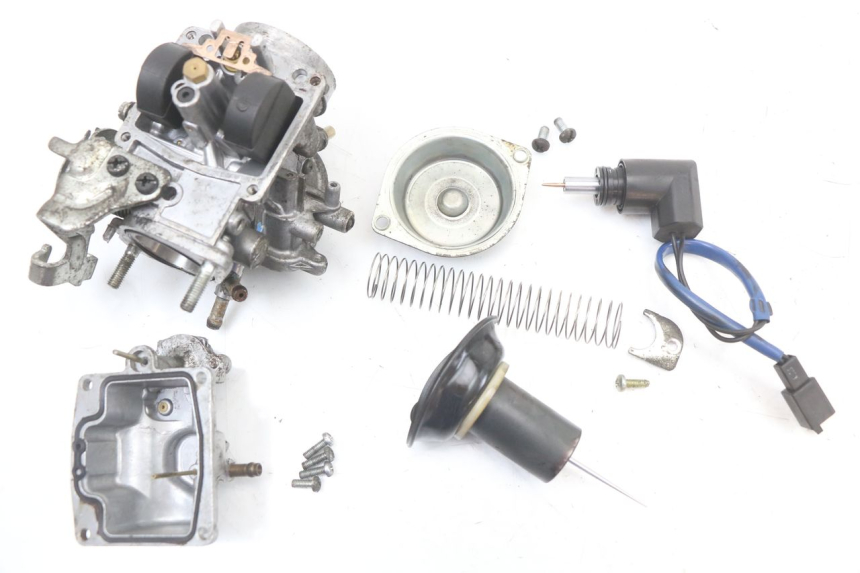 photo de CARBURATORE YAMAHA YP MAJESTY 125 (2002 - 2006) - Zoom sullo stato d'uso
