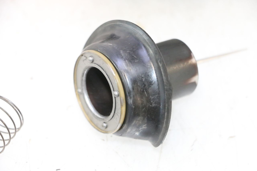 photo de CARBURATORE YAMAHA YP MAJESTY 125 (2002 - 2006) - Foto prodotto supplementare