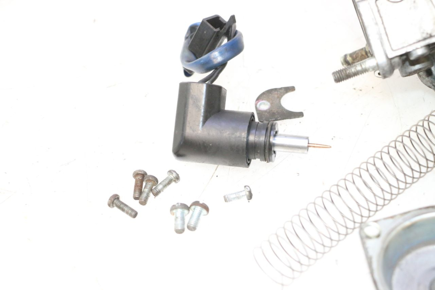 photo de CARBURATORE YAMAHA YP MAJESTY 125 (2002 - 2006) - Altra angolazione