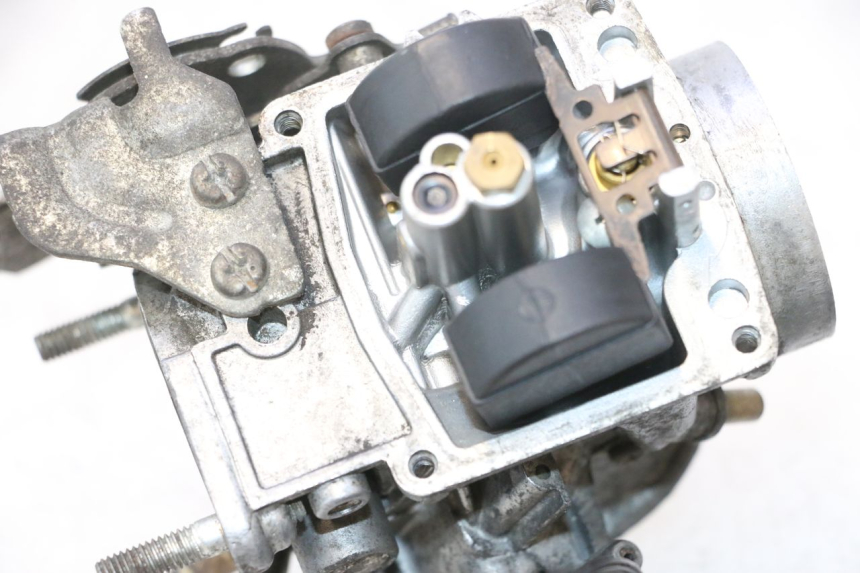 photo de CARBURATORE YAMAHA YP MAJESTY 125 (2002 - 2006) - Primo piano tecnico
