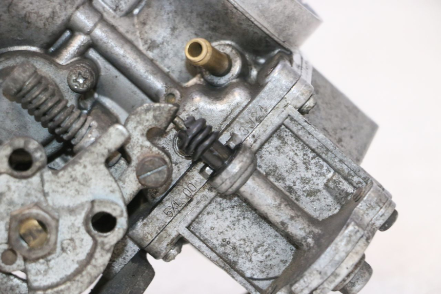 photo de CARBURATORE YAMAHA YP MAJESTY 125 (2002 - 2006) - Stato della superficie e materiale