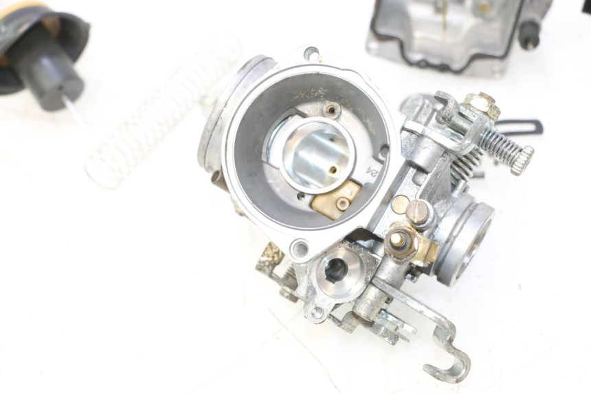 photo de CARBURATORE YAMAHA YP MAJESTY 125 (1998 - 2001) - Zoom sui componenti