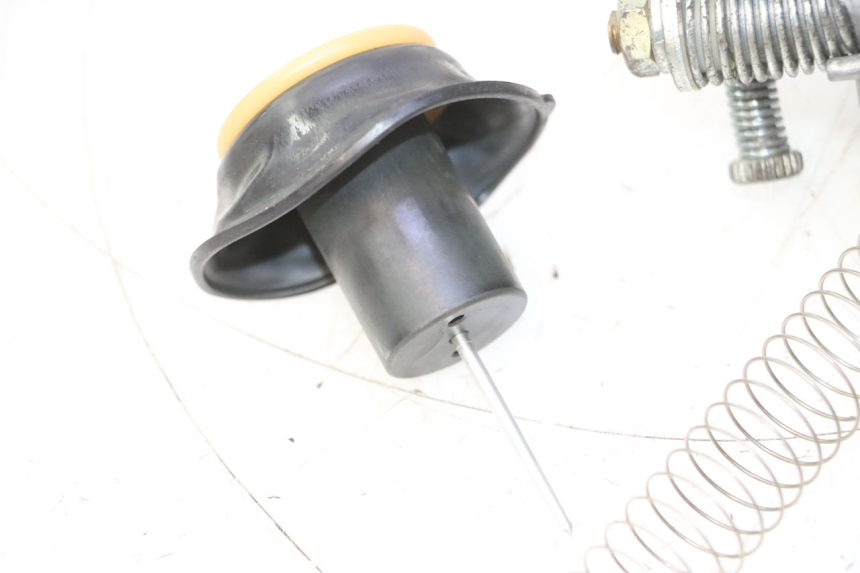 photo de CARBURATORE YAMAHA YP MAJESTY 125 (1998 - 2001) - Foto prodotto supplementare