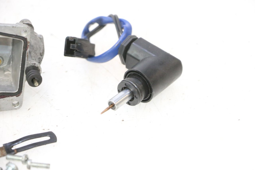 photo de CARBURATORE YAMAHA YP MAJESTY 125 (1998 - 2001) - Ispezione visiva dettagliata