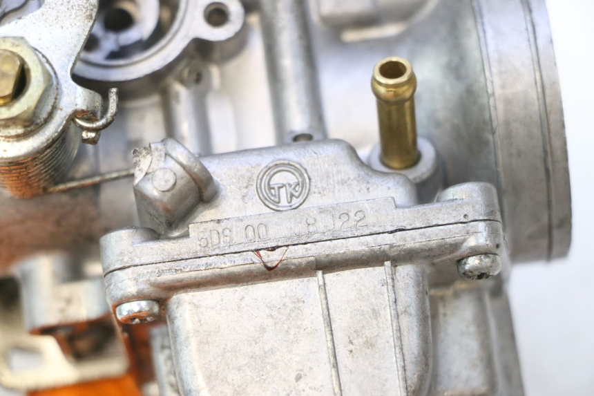 photo de CARBURATORE YAMAHA YP MAJESTY 125 (1998 - 2001) - Zoom sullo stato d'uso