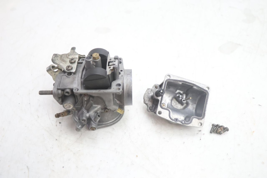 photo de CARBURATORE YAMAHA YP MAJESTY 125 (2002 - 2006) - Stato della superficie e materiale
