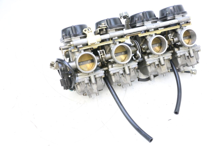 photo de CARBURATORE YAMAHA YZF R GENESIS 750 (1993 - 1998) - Caratteristiche distintive
