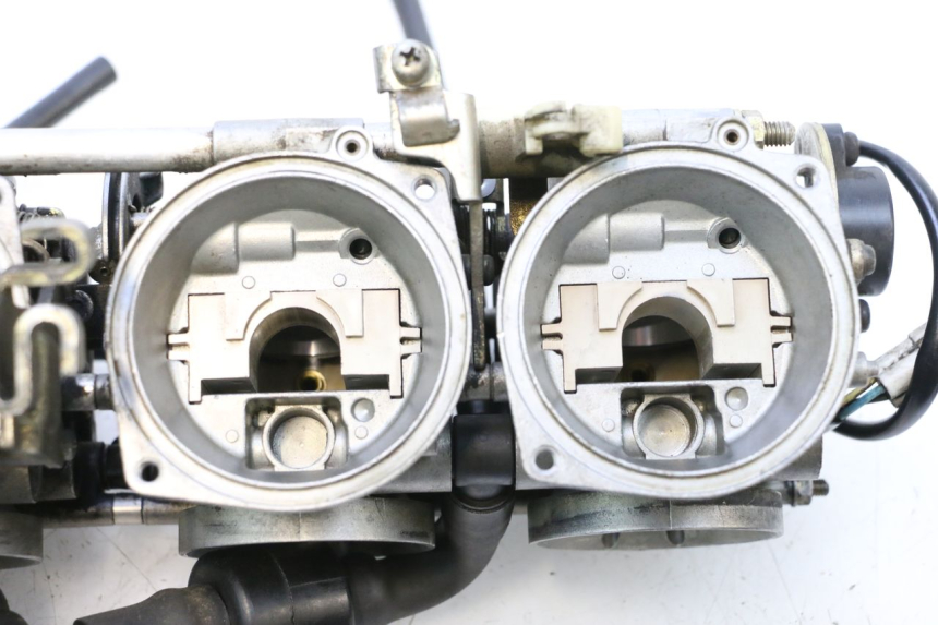 photo de CARBURATORE YAMAHA YZF R GENESIS 750 (1993 - 1998) - Dettaglio del componente