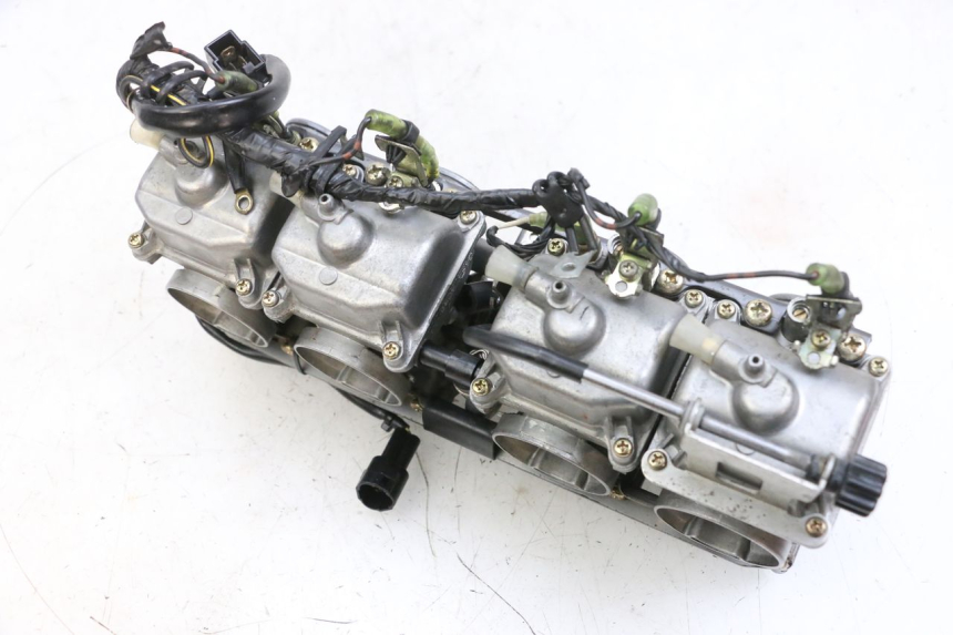 photo de CARBURATORE KAWASAKI ZR 7 750 (1999 - 2004) - Primo piano tecnico