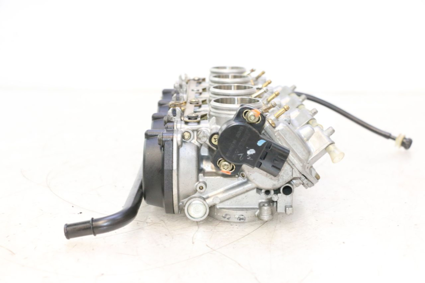 photo de CARBURATORE KAWASAKI ZX-6R ZX6R 600 (2000 - 2002) - Zoom sui componenti