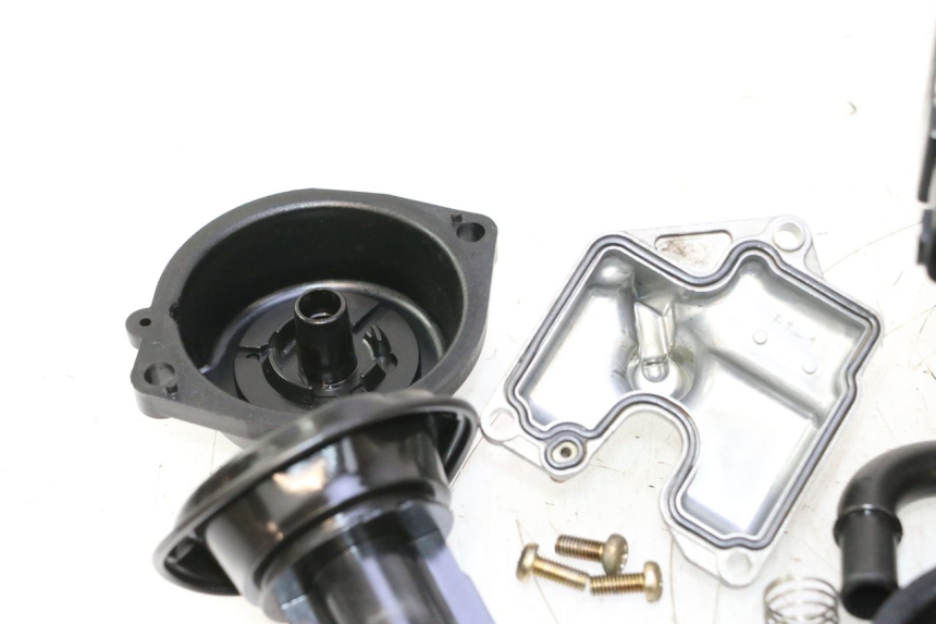 photo de CARBURATORE KAWASAKI ZX-6R ZX6R 600 (2000 - 2002) - Altra vista dell'articolo