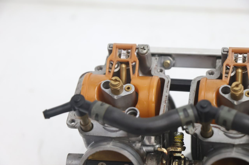 photo de CARBURATORE KAWASAKI ZX-6R ZX6R 600 (1995 - 1997) - Altra vista dell'articolo