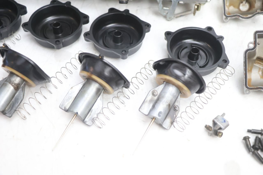 photo de CARBURATORE KAWASAKI ZX-6R ZX6R 600 (1995 - 1997) - Ispezione visiva dettagliata