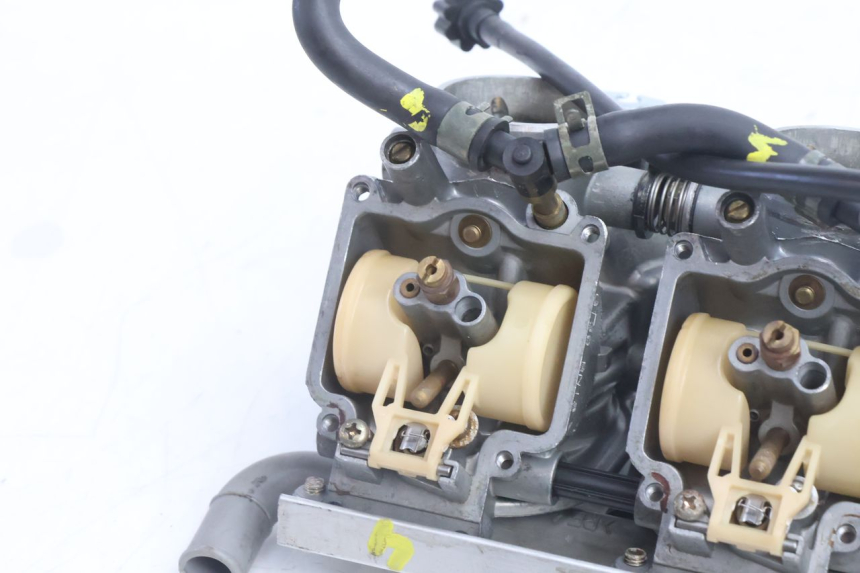 photo de CARBURATORE KAWASAKI ZZR 600 (1995 - 2004) - Altra vista dell'articolo