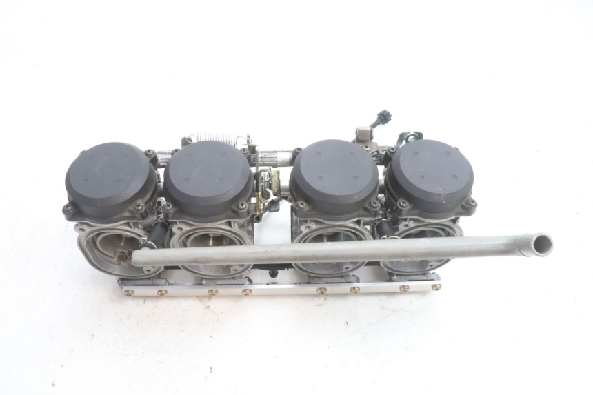 photo de CARBURATORE KAWASAKI ZZR 600 (1995 - 2004) - Dettagli dei punti di fissaggio