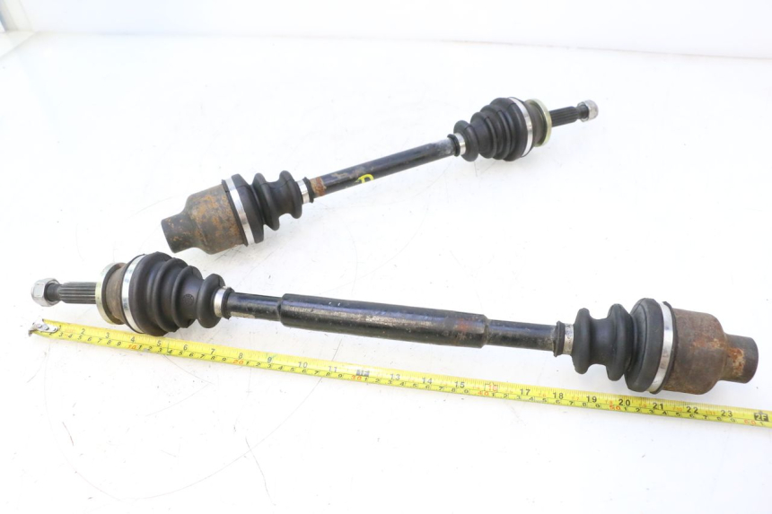 photo de ALBERO TRASMISSIONE ANTERIORE BOOM TRIKE FUN 500 (2004 - 2010) - Stato della superficie e materiale