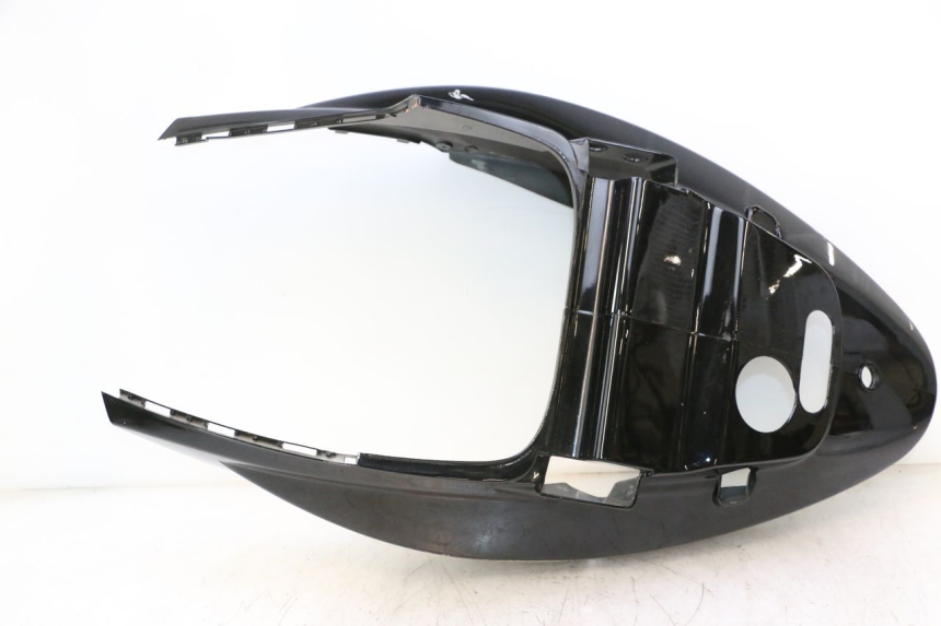 photo de CARENA POSTERIORE KYMCO AGILITY 4T 10" 50 (2005 - 2018) - Altra angolazione