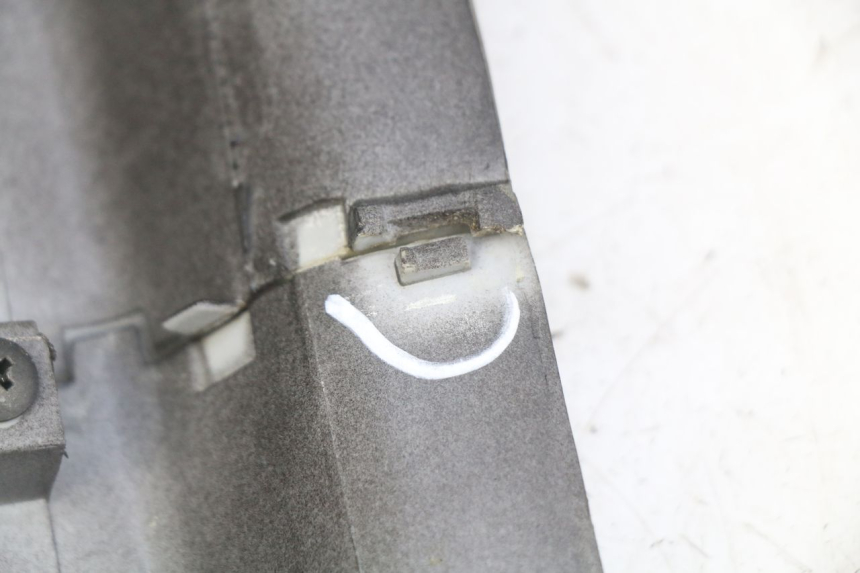 photo de CARENAGE POSTERIORE KYMCO AGILITY 4T 50 (2018 - 2022) - Primo piano tecnico