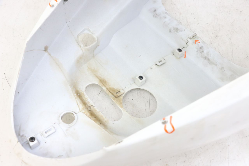 photo de CARENAGE POSTERIORE KYMCO AGILITY 4T 50 (2018 - 2022) - Dettaglio del componente