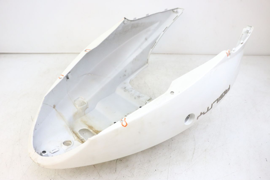 photo de CARENAGE POSTERIORE KYMCO AGILITY 4T 50 (2018 - 2022) - Primo piano tecnico