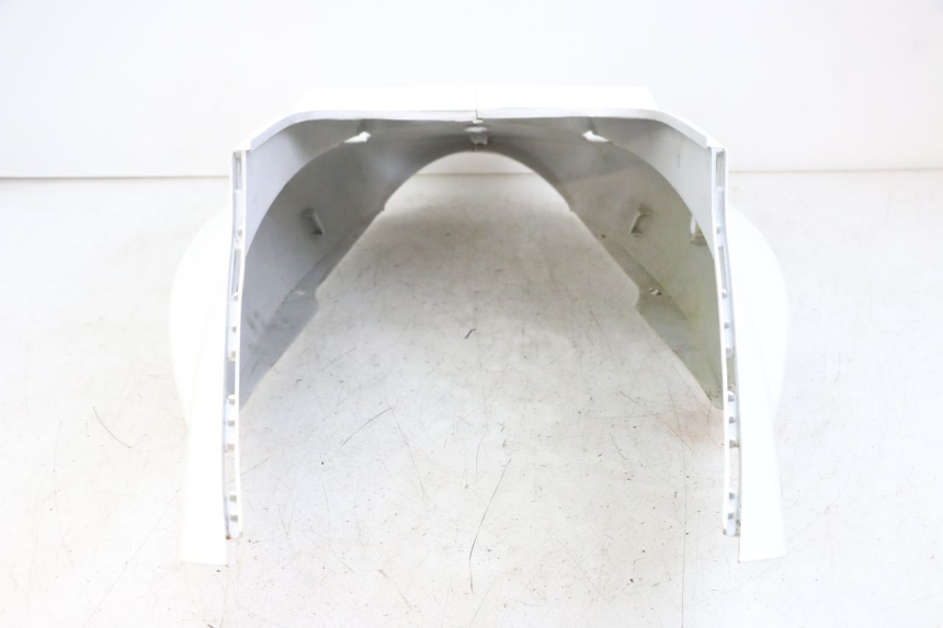 photo de CARENAGE POSTERIORE KYMCO AGILITY 4T 50 (2018 - 2022) - Caratteristiche distintive