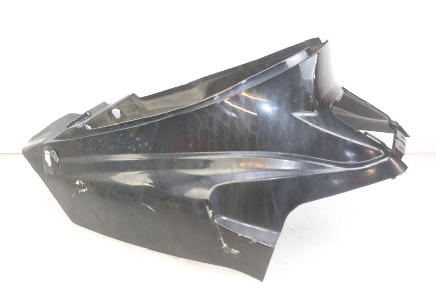 photo de CARENAGE POSTERIORE PGO BIG MAX 50 (2001 - 2009) - Dettagli dei punti di fissaggio