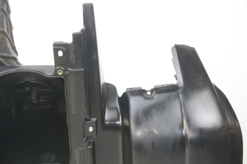 photo de CARENAGE POSTERIORE YAMAHA BLASTER 200 (2003 - 2007) - Caratteristiche distintive