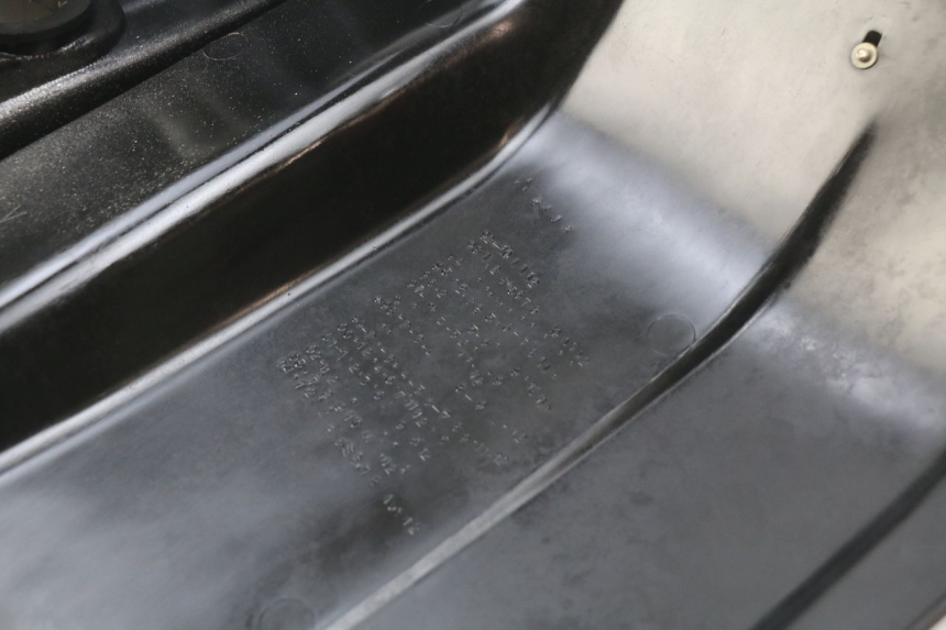 photo de CARENAGE POSTERIORE YAMAHA BLASTER 200 (2003 - 2007) - Altra angolazione