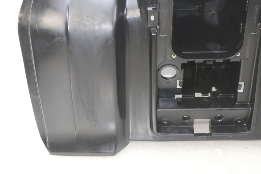 photo de CARENAGE POSTERIORE YAMAHA BLASTER 200 (2003 - 2007) - Marcature e riferimenti originali