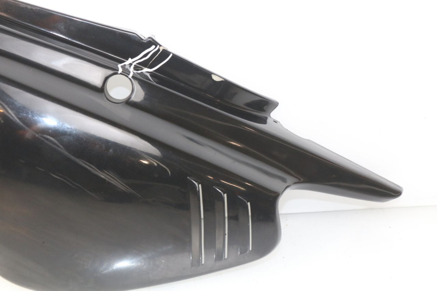 photo de CARENA POSTERIORE MBK BOOSTER NEXT GENERATION 50 (2004 - 2007) - Zoom sui componenti