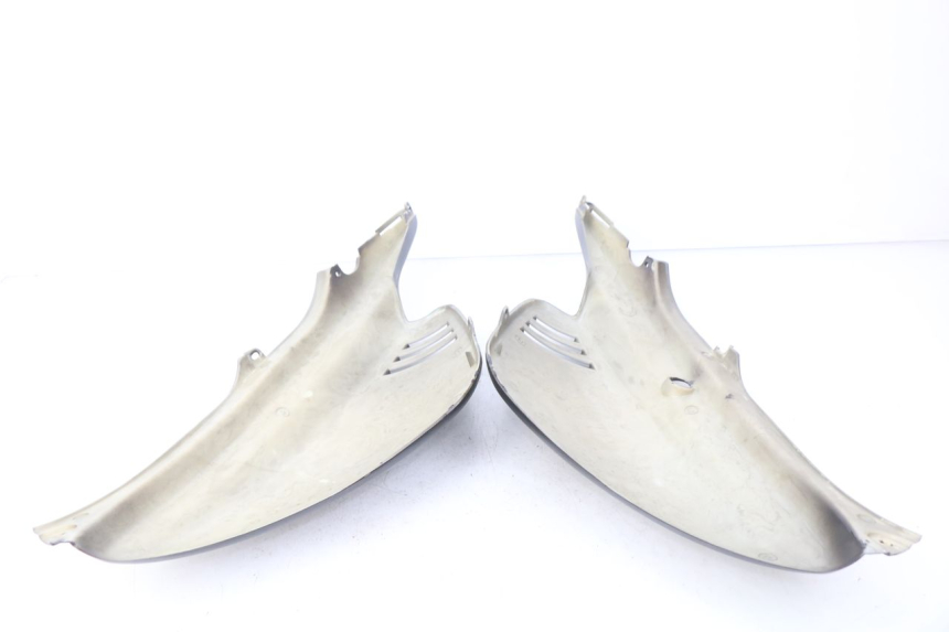 photo de CARENA POSTERIORE MBK BOOSTER NEXT GENERATION 50 (2004 - 2007) - Stato della superficie e materiale